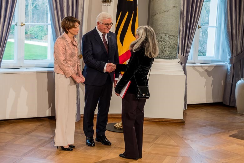 Elke Büdenbender (left), Frank-Walter Steinmeier (center) and Susanne Stein during the 2018 New Year's reception at Bellevue Palace